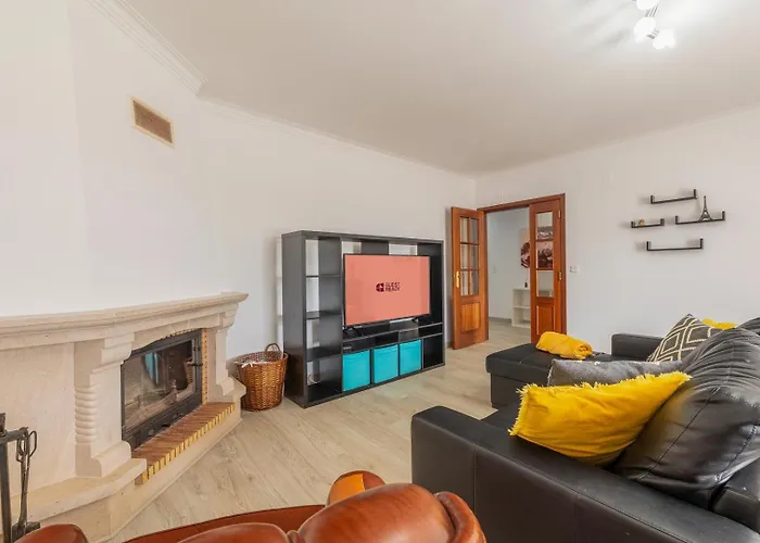 Guestready - Views & Comfort Апартаменты *