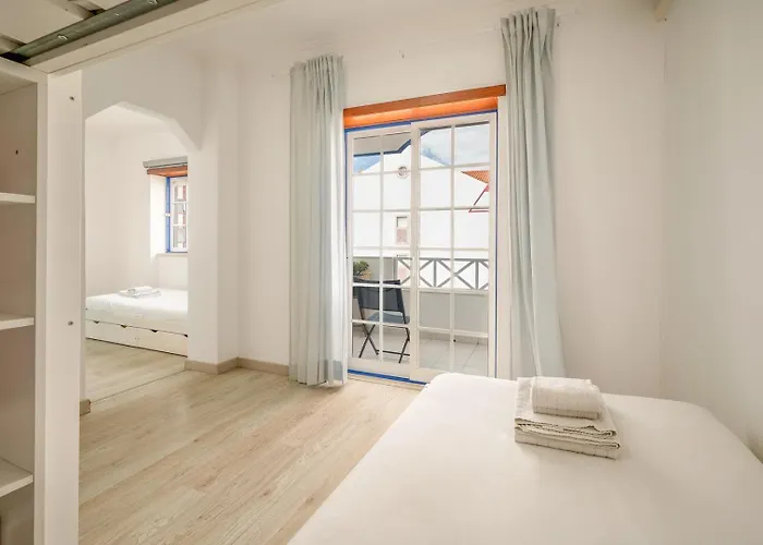 Guestready - Views & Comfort Апартаменты *